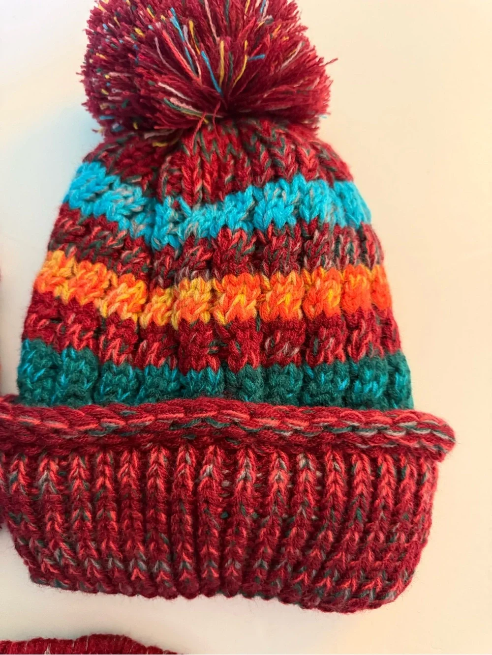 Adult Multicolor Knit Pom Hat and Neck Warmer Set - Red Striped NWOT